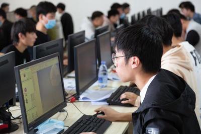 淮北市成功承辦全省職業院校技能大賽，計算機技術培訓成果顯著